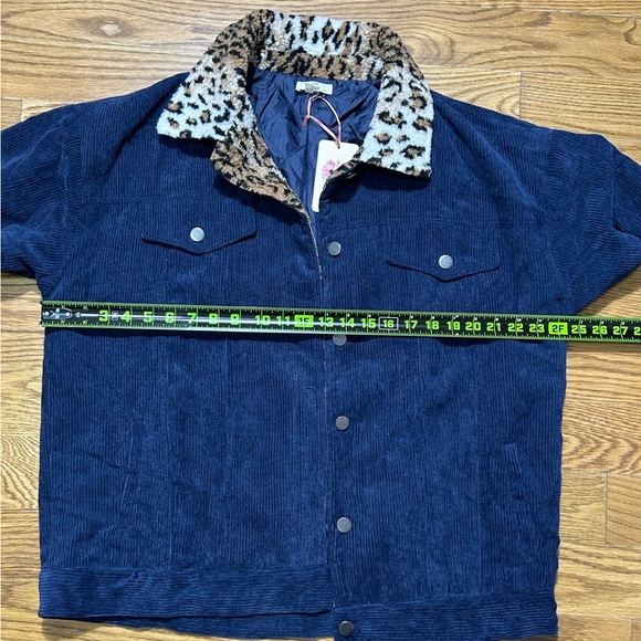 NWT Entro Corduroy Jacket Blue Button Up Shacket with Leopard Print Collar Sz L - Picture 3 of 8